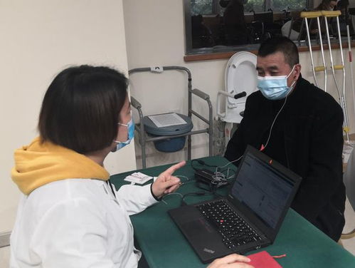 解锁辅助器具适配新体验 龙泉驿区开展助听器、假肢及矫形器适应性训练